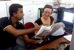 Volunteer Sri Lanka A volunteer learns more about print journalism from a professional journalist during her internship in Sri Lanka.