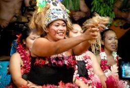Volunteer Samoa High school students volunteer to help the local community and learn about the culture and traditions in a village in Samoa.