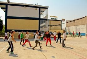 Volunteer Mexico Sports volunteers work with school children during a physical education lesson in Mexico.
